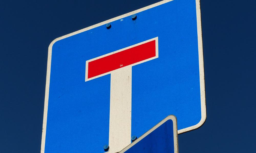 Historia przepisów ruchu drogowego w Polsce – od początków motoryzacji do współczesności