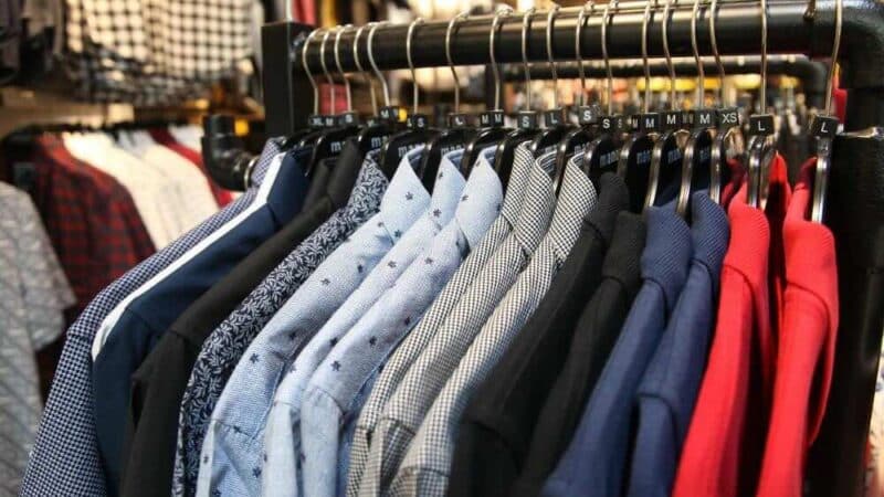 Kuchenny chaos pod kontrolą: genialne triki na przechowywanie, o których musisz wiedzieć