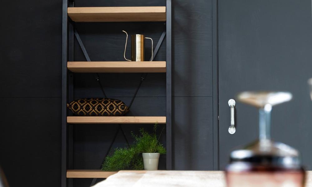 Pogromcy bałaganu: jak stylowo wykorzystać skrzynie i kosze w każdym wnętrzu?